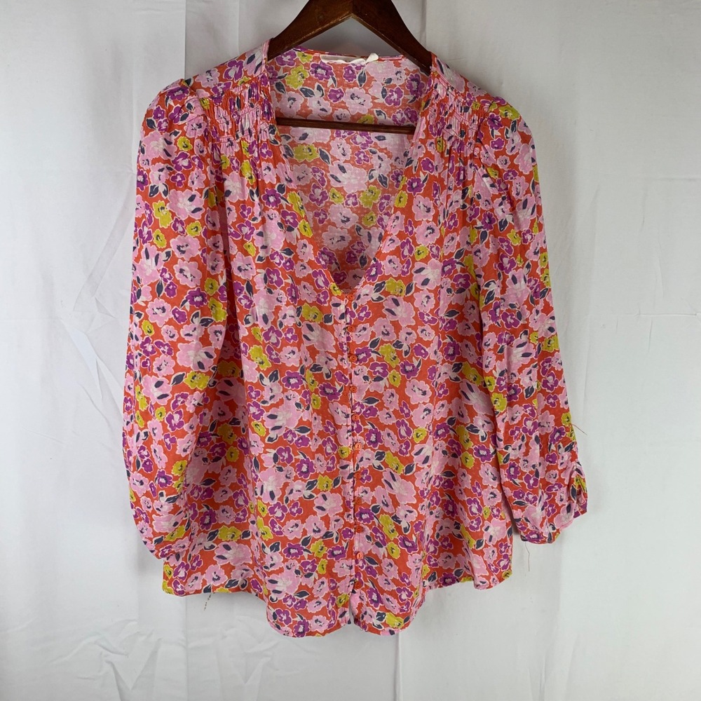 Lush Floral Button Front Blouse Womens Medium Pink‎ V-Neck Smocked Lightweight
